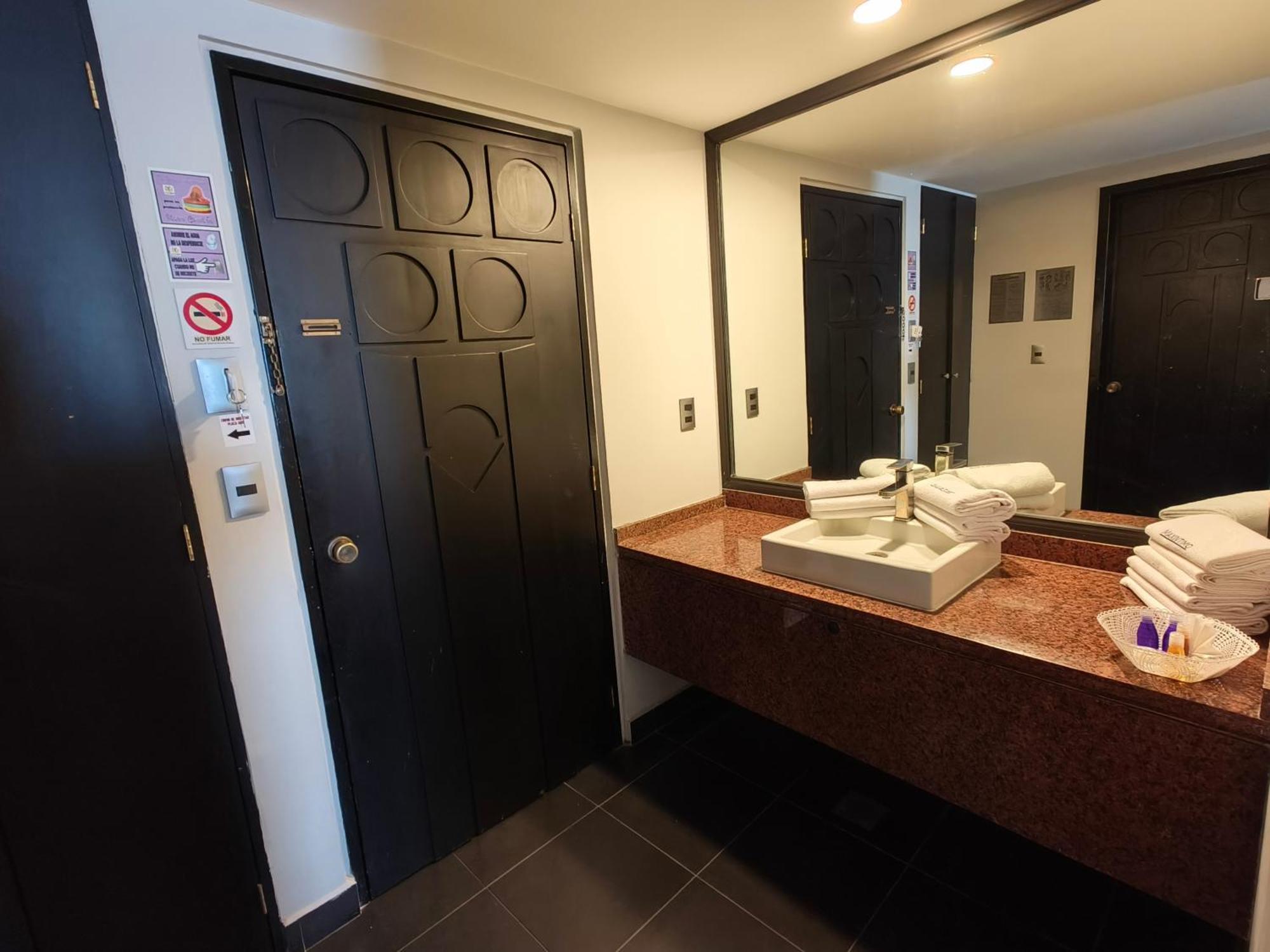 Hotel Max Mexico City Luaran gambar